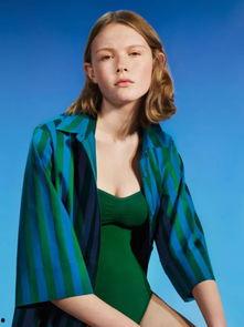 uniqlo 在线观看,时尚潮流的云端之旅 第2张 uniqlo 在线观看,时尚潮流的云端之旅 第2张