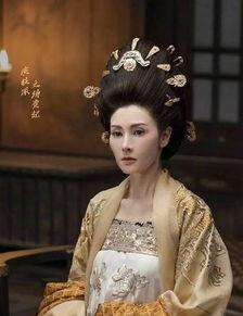 李嘉欣娱乐圈爆料,独家爆料震惊娱乐圈 第2张 李嘉欣娱乐圈爆料,独家爆料震惊娱乐圈 第2张