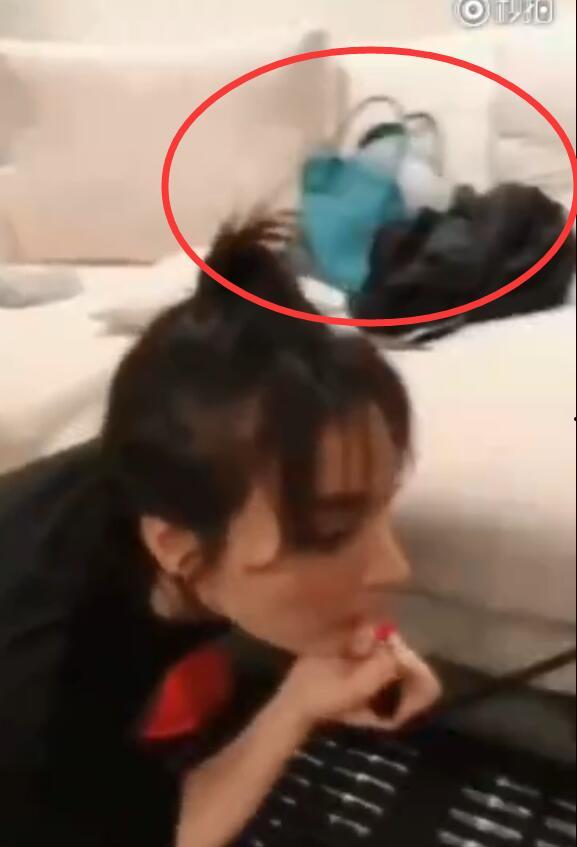 明星很乱爆料是谁啊视频,视频主角身份成谜 第2张 明星很乱爆料是谁啊视频,视频主角身份成谜 第2张