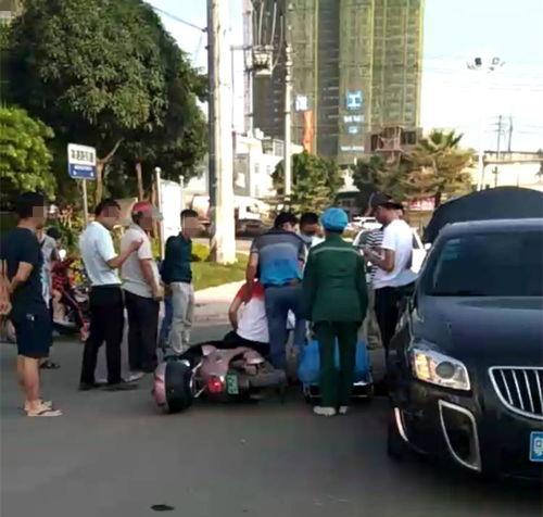 北流交通事故最新爆料,多车连环相撞,伤亡情况持续更新 第2张 北流交通事故最新爆料,多车连环相撞,伤亡情况持续更新 第2张