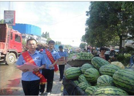 陇南康县网红吃瓜事件,一场网络狂欢背后的真相与反思  第1张